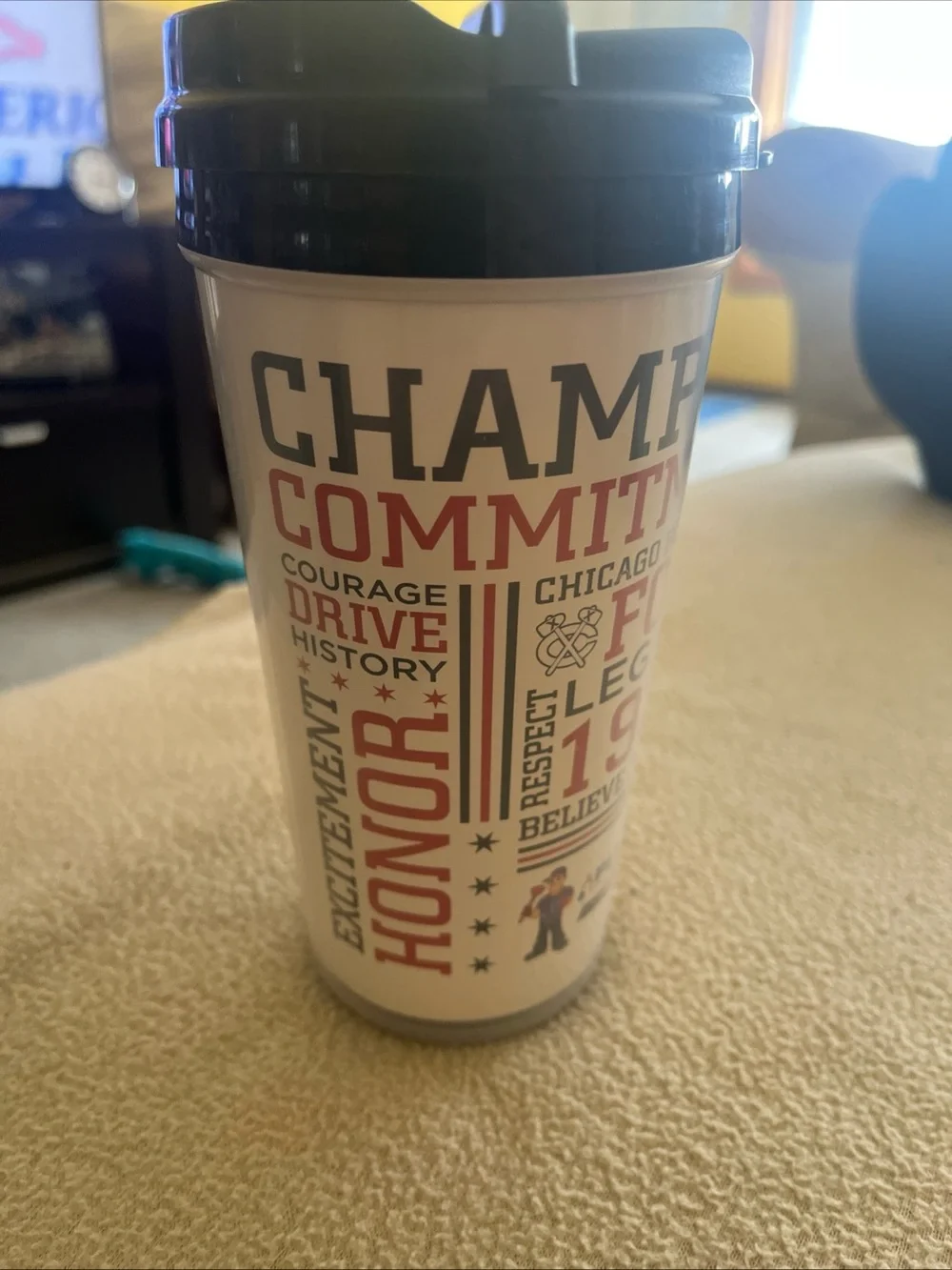 Chicago Blackhawks Red & White Travel Tumbler with Lid